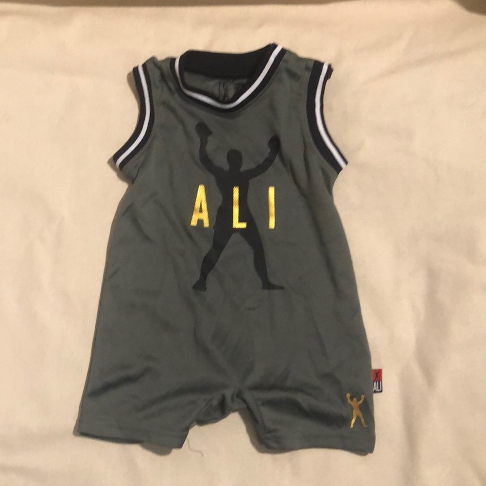 Ali Romper